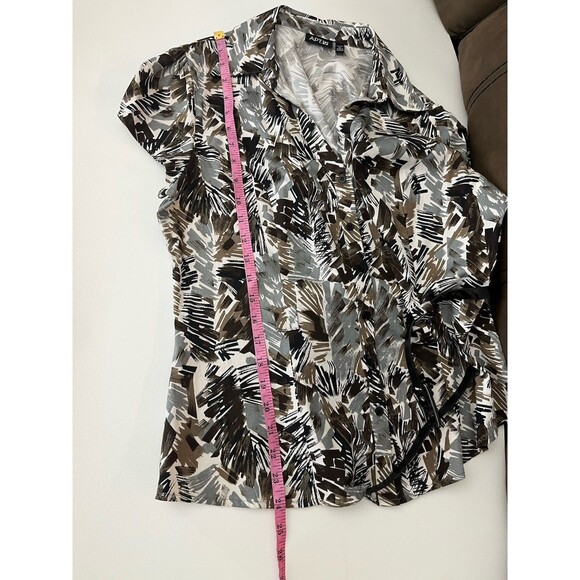 Apt.9 Women’s Blouse Cap Sleeve Collared Petite Large Button Down Belted Geo - Picture 5 of 11